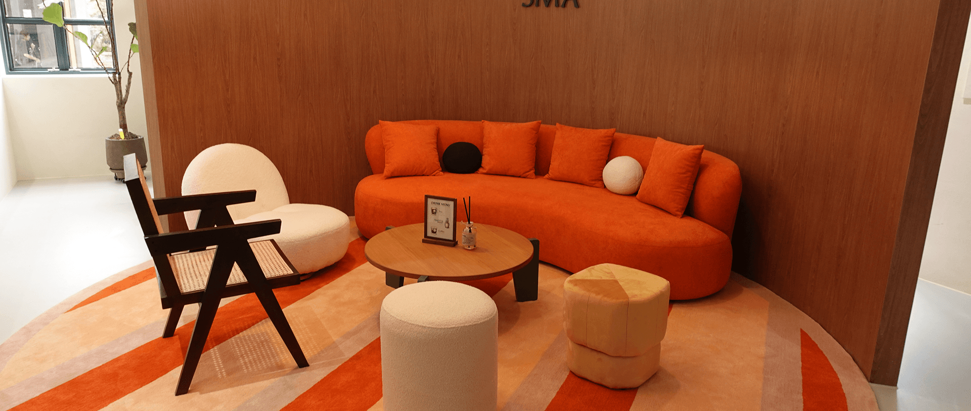 Saemunan Law Office consultation room